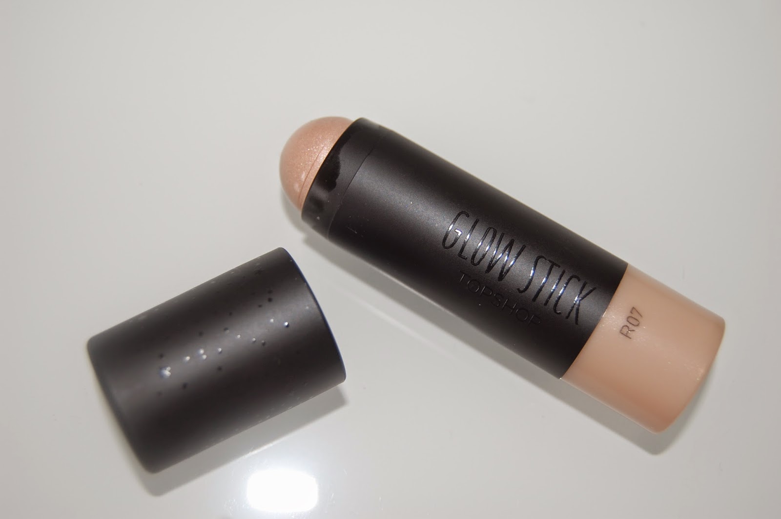 touch of glow highlighter sticks review